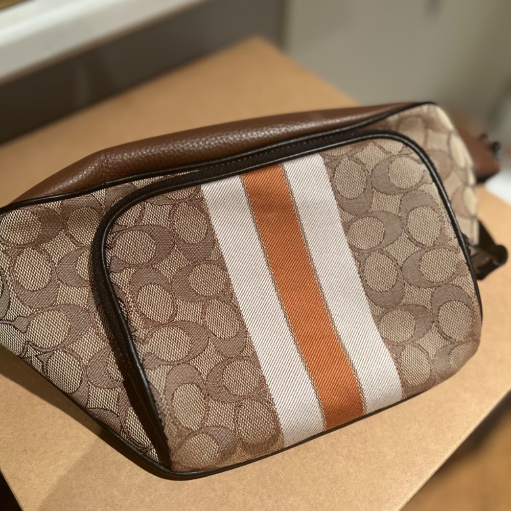 Coach C5386 Thompson Belt Bag In Signature Jacquard with Varsity Stripe - Picture 2 of 5
